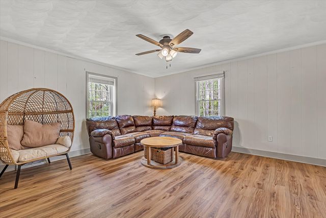 1764 Hidden Forest DR, Goodview, VA 24095