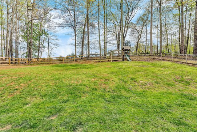 1764 Hidden Forest DR, Goodview, VA 24095