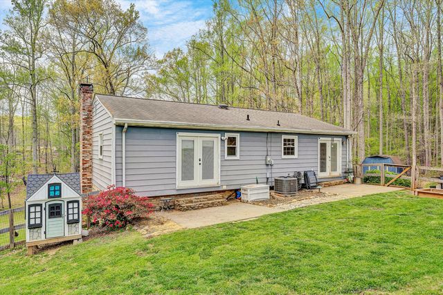 1764 Hidden Forest DR, Goodview, VA 24095