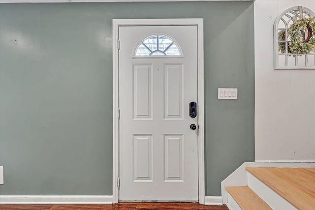 1764 Hidden Forest DR, Goodview, VA 24095