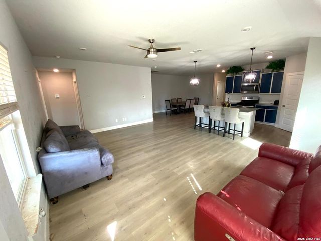 14111 Guadalupe, San Antonio, TX 78253
