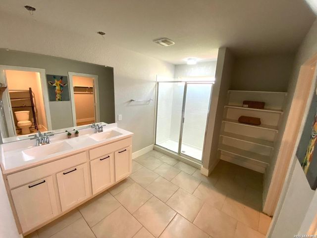 14111 Guadalupe, San Antonio, TX 78253