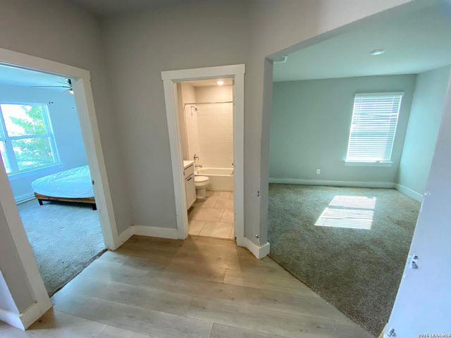 14111 Guadalupe, San Antonio, TX 78253