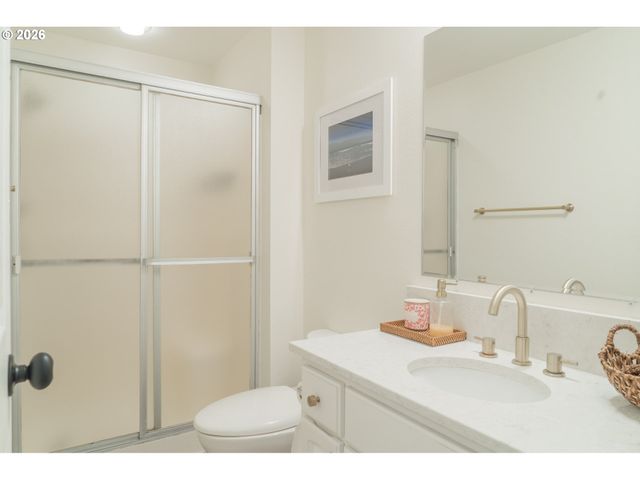 13100 Sw BUTNER Ct, Beaverton, OR 97005