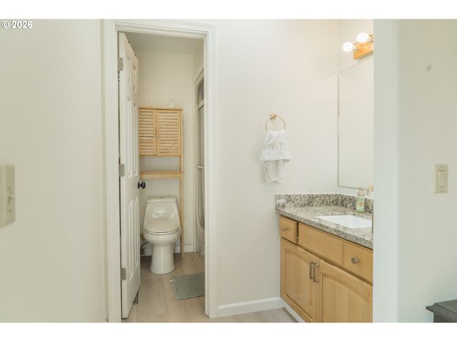13100 Sw BUTNER Ct, Beaverton, OR 97005