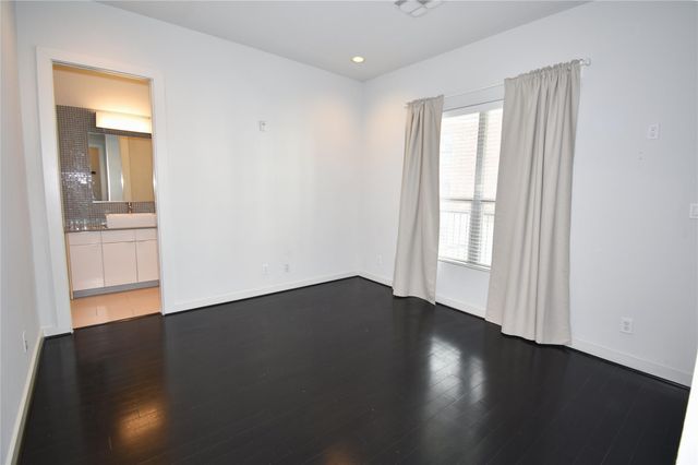 207 Pierce Street 201, Houston, TX 77002