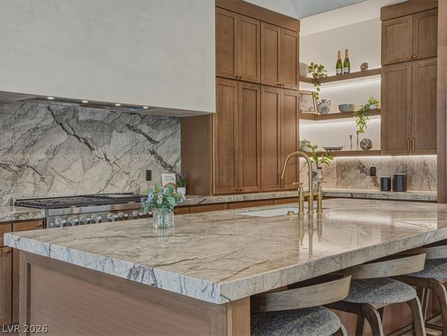 4 El Macero Court, Henderson, NV 89052