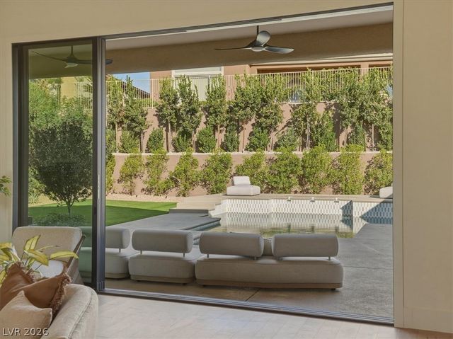 4 El Macero Court, Henderson, NV 89052