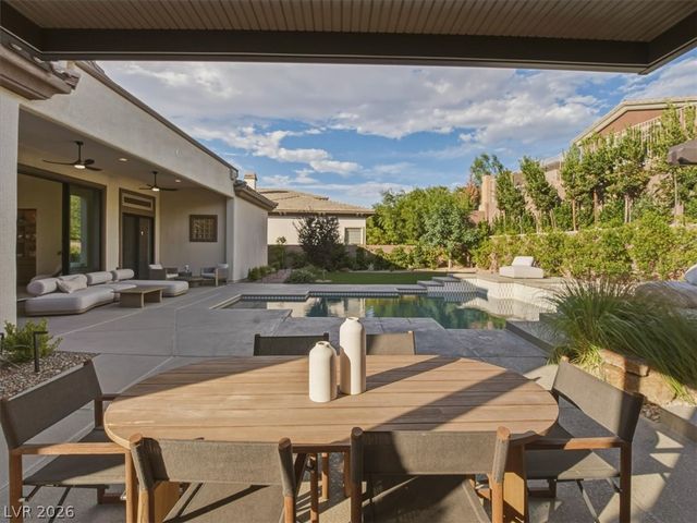 4 El Macero Court, Henderson, NV 89052