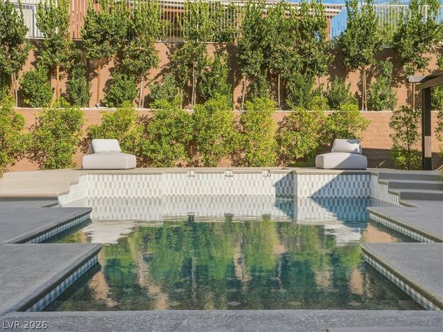 4 El Macero Court, Henderson, NV 89052