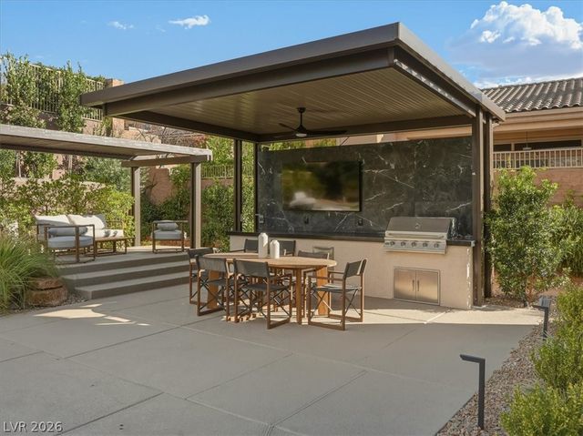 4 El Macero Court, Henderson, NV 89052