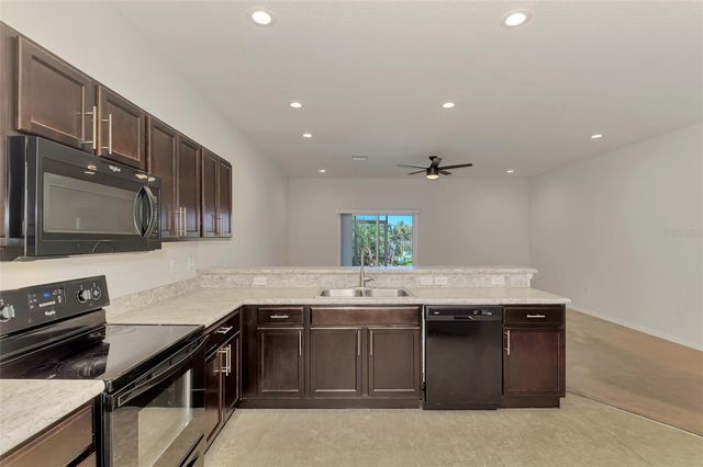 4745 VIGNETTE WAY, Sarasota, FL 34240