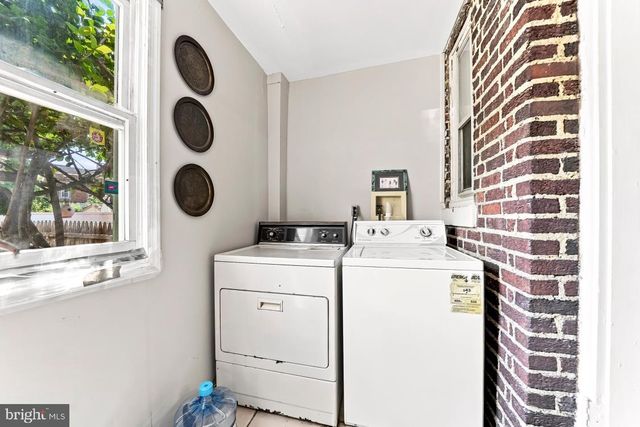 2116 W PASSYUNK AVE, Philadelphia, PA 19145