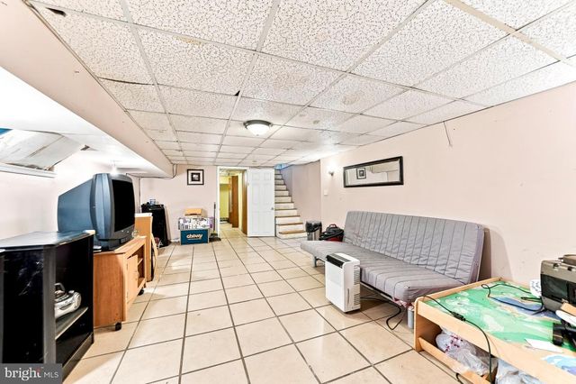2116 W PASSYUNK AVE, Philadelphia, PA 19145