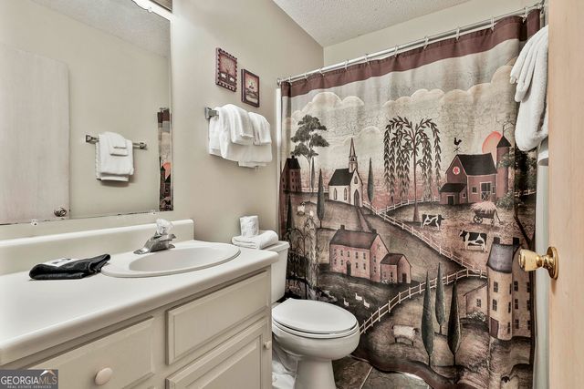 106 Chalet Circle, Pine Mountain, GA 31822