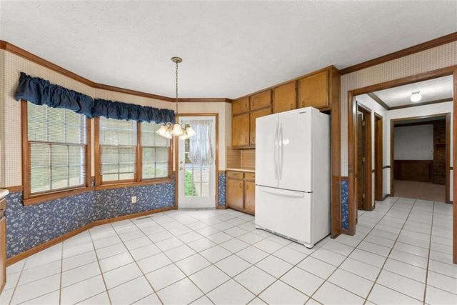2272 Westridge Drive, Snellville, GA 30078