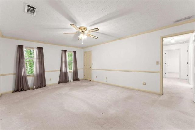 2272 Westridge Drive, Snellville, GA 30078