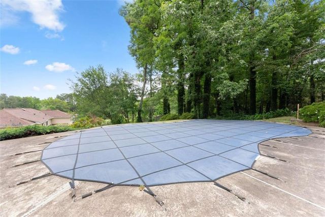 2272 Westridge Drive, Snellville, GA 30078