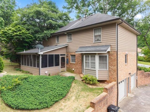 2272 Westridge Drive, Snellville, GA 30078