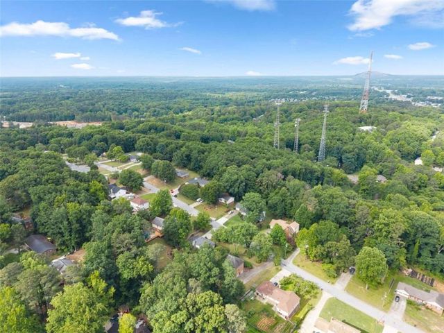 2272 Westridge Drive, Snellville, GA 30078