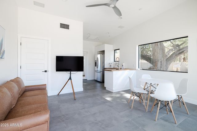 9803 N 65TH Place, Paradise Valley, AZ 85253