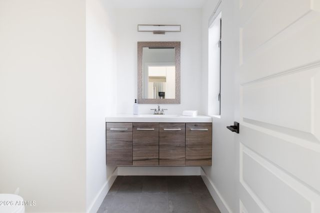 9803 N 65TH Place, Paradise Valley, AZ 85253