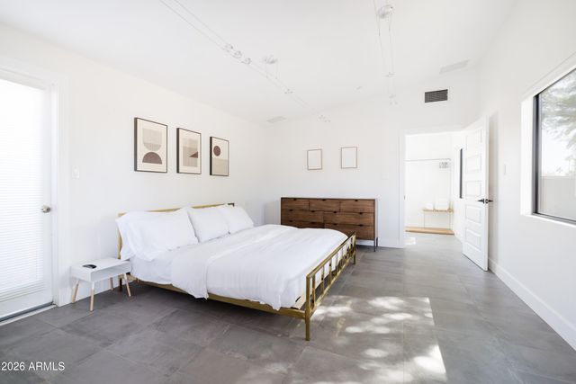 9803 N 65TH Place, Paradise Valley, AZ 85253