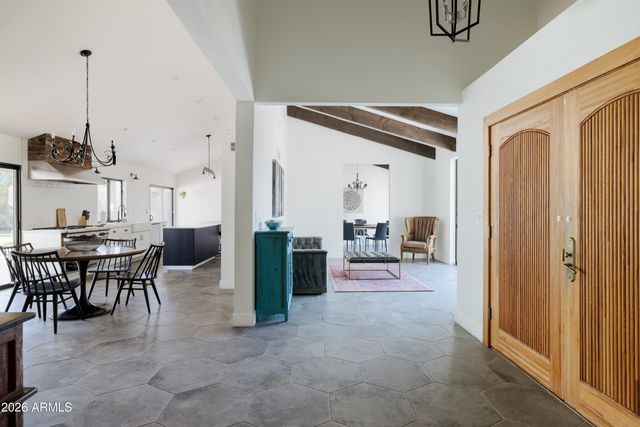 9803 N 65TH Place, Paradise Valley, AZ 85253