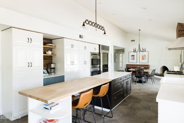 9803 N 65TH Place, Paradise Valley, AZ 85253