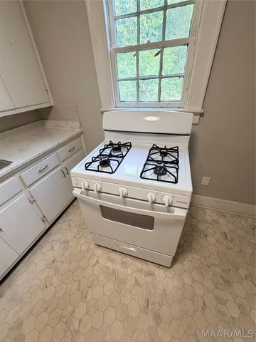 2113 WINDSOR Avenue, Montgomery, AL 36107