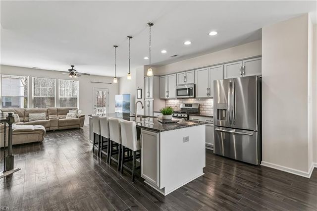 8426 Gayle LN, Toano, VA 23168