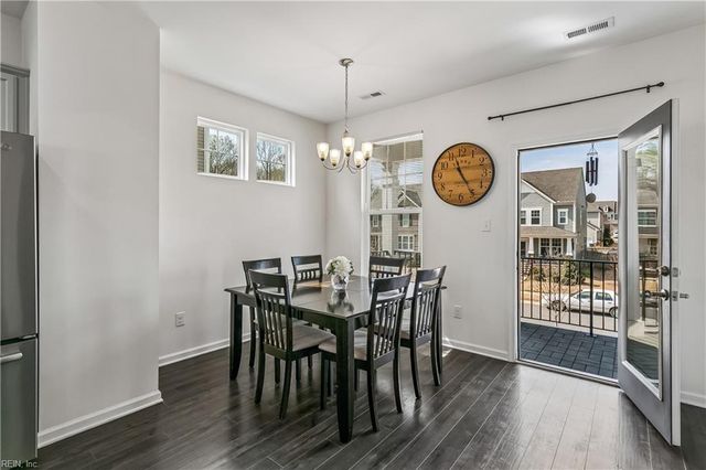 8426 Gayle LN, Toano, VA 23168