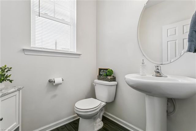 8426 Gayle LN, Toano, VA 23168