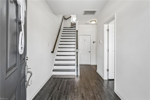 8426 Gayle LN, Toano, VA 23168