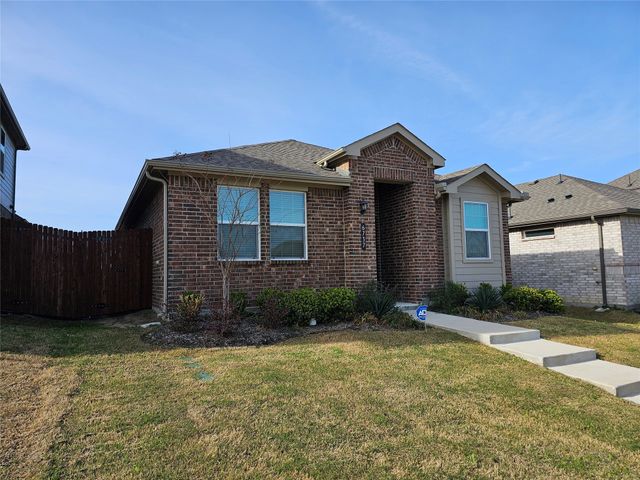 6737 Windfall Drive, Fort Worth, TX 76135