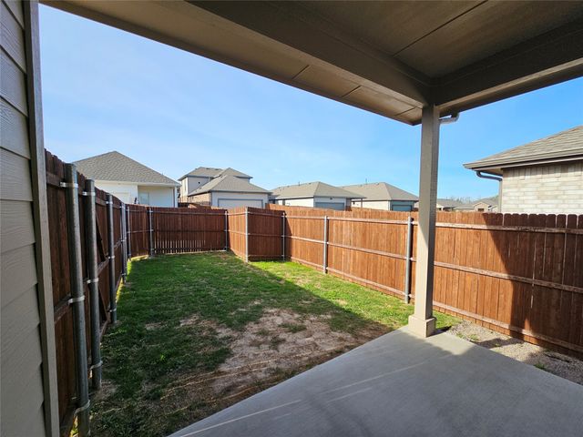 6737 Windfall Drive, Fort Worth, TX 76135