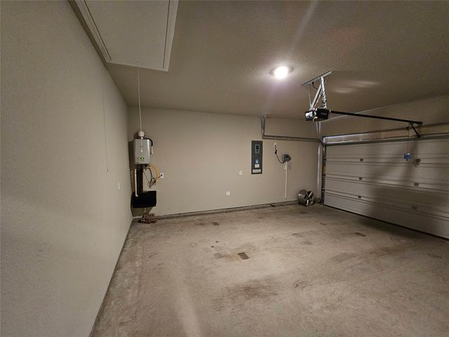 6737 Windfall Drive, Fort Worth, TX 76135