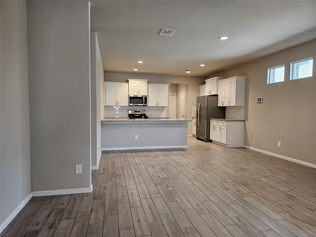 6737 Windfall Drive, Fort Worth, TX 76135