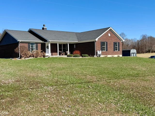 1502 NE Santee Drive, Greensburg, IN 47240