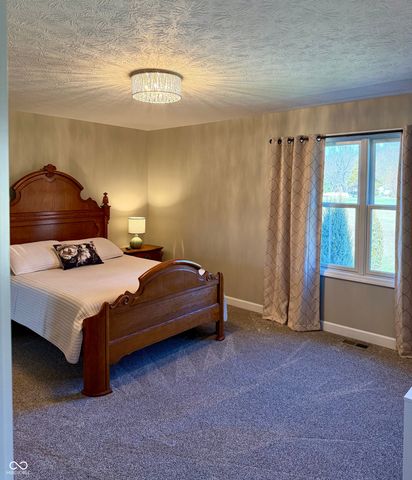 1502 NE Santee Drive, Greensburg, IN 47240