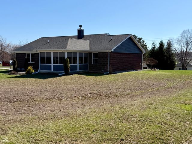 1502 NE Santee Drive, Greensburg, IN 47240