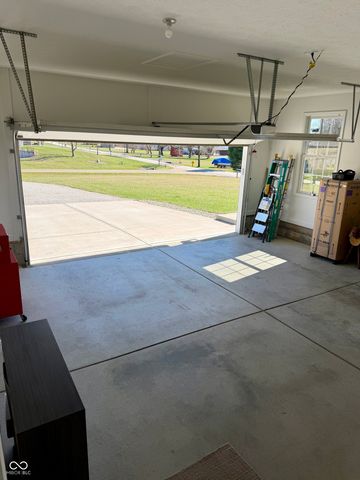 1502 NE Santee Drive, Greensburg, IN 47240