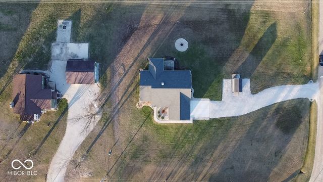 1502 NE Santee Drive, Greensburg, IN 47240