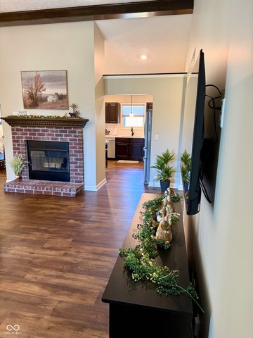 1502 NE Santee Drive, Greensburg, IN 47240