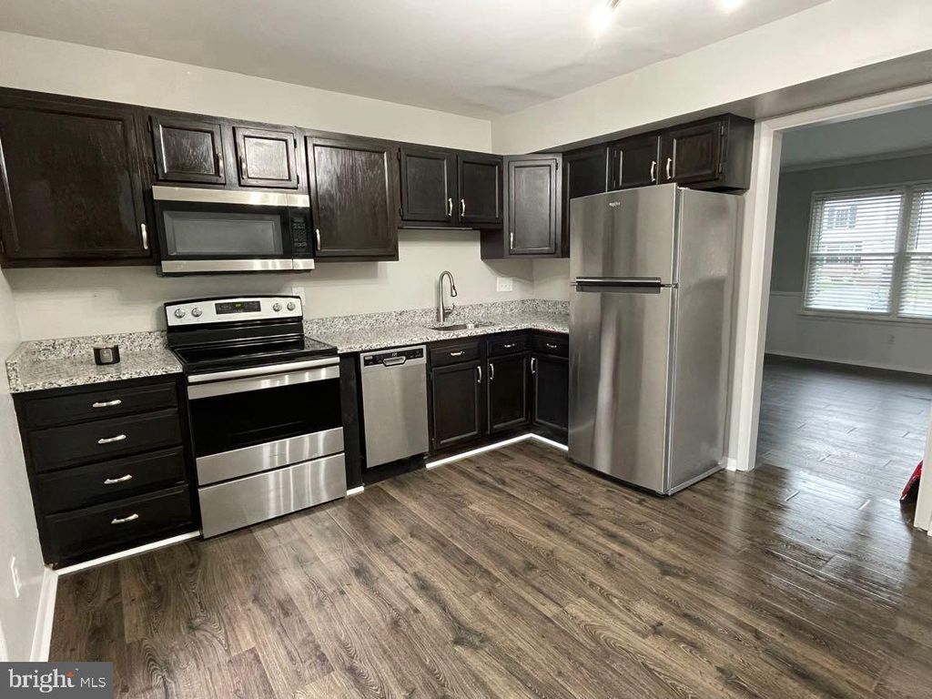 1407 HARFORD SQUARE DR, Edgewood, MD 21040