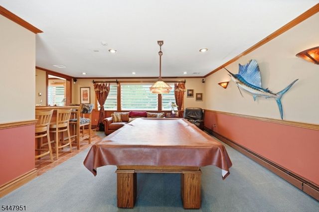 133 Sandra Dr, Parsippany-troy Hills Twp., NJ 07054