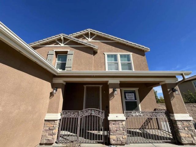 37052 WHISPERING HILLS DR, Murrieta, CA 92563