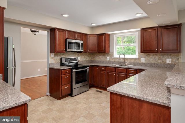 1625 SEVERN RUN CT, Severn, MD 21144