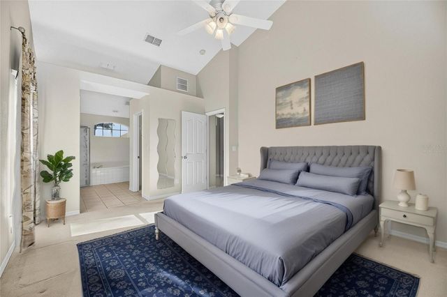 16604 LAKE HEATHER DRIVE, Tampa, FL 33618