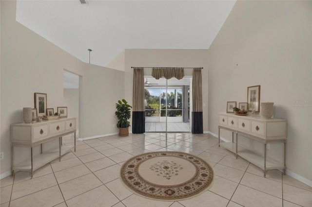 16604 LAKE HEATHER DRIVE, Tampa, FL 33618